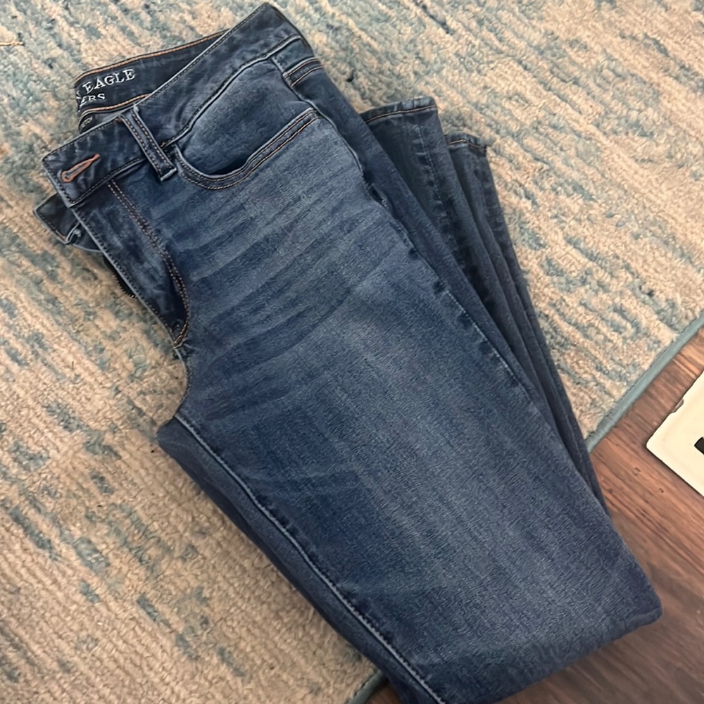 American Eagle Women’s size 8 skinny Jeggings